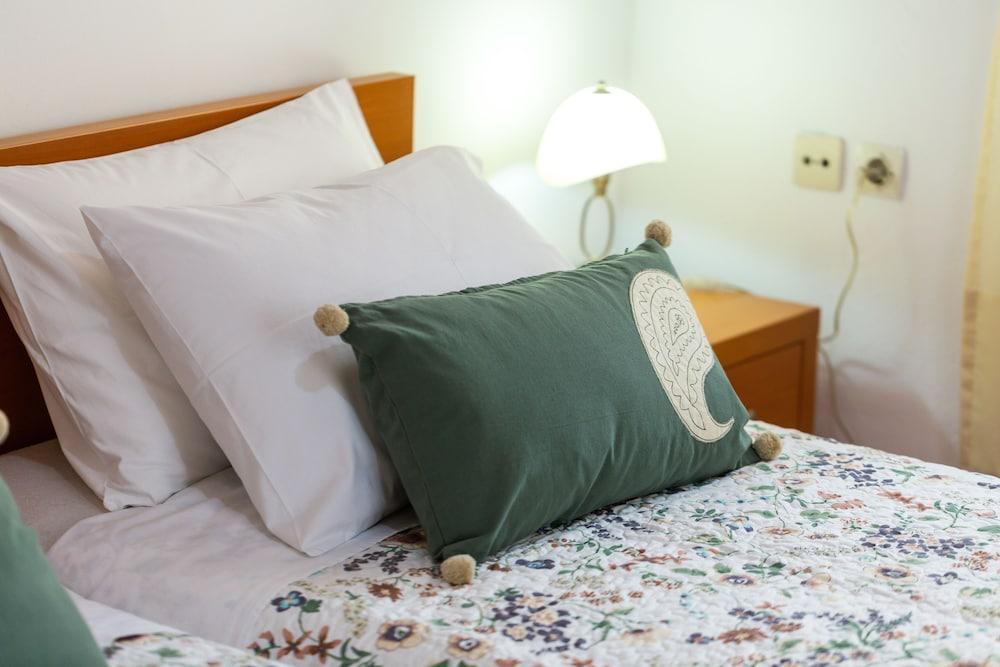 Lilys Apartments 레팀노 외부 사진