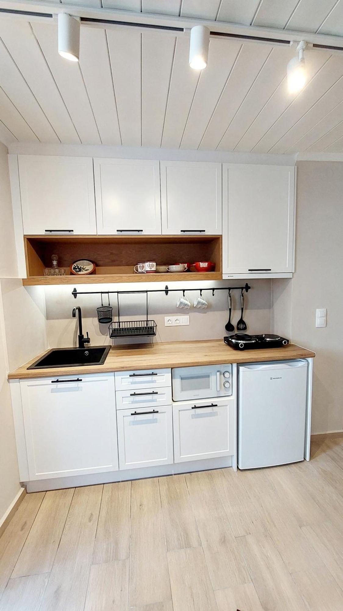 Lilys Apartments 레팀노 외부 사진