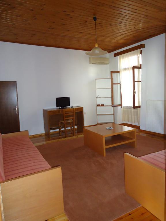 Lilys Apartments 레팀노 객실 사진